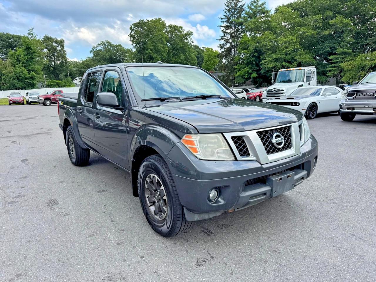 2015 NISSAN FRONTIER