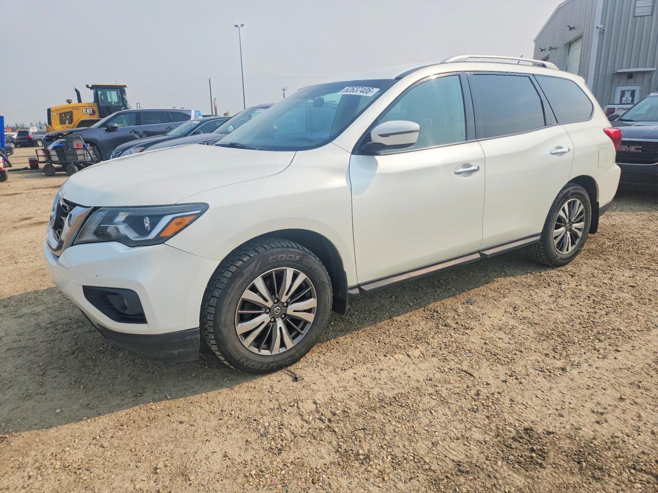 2017 NISSAN PATHFINDER