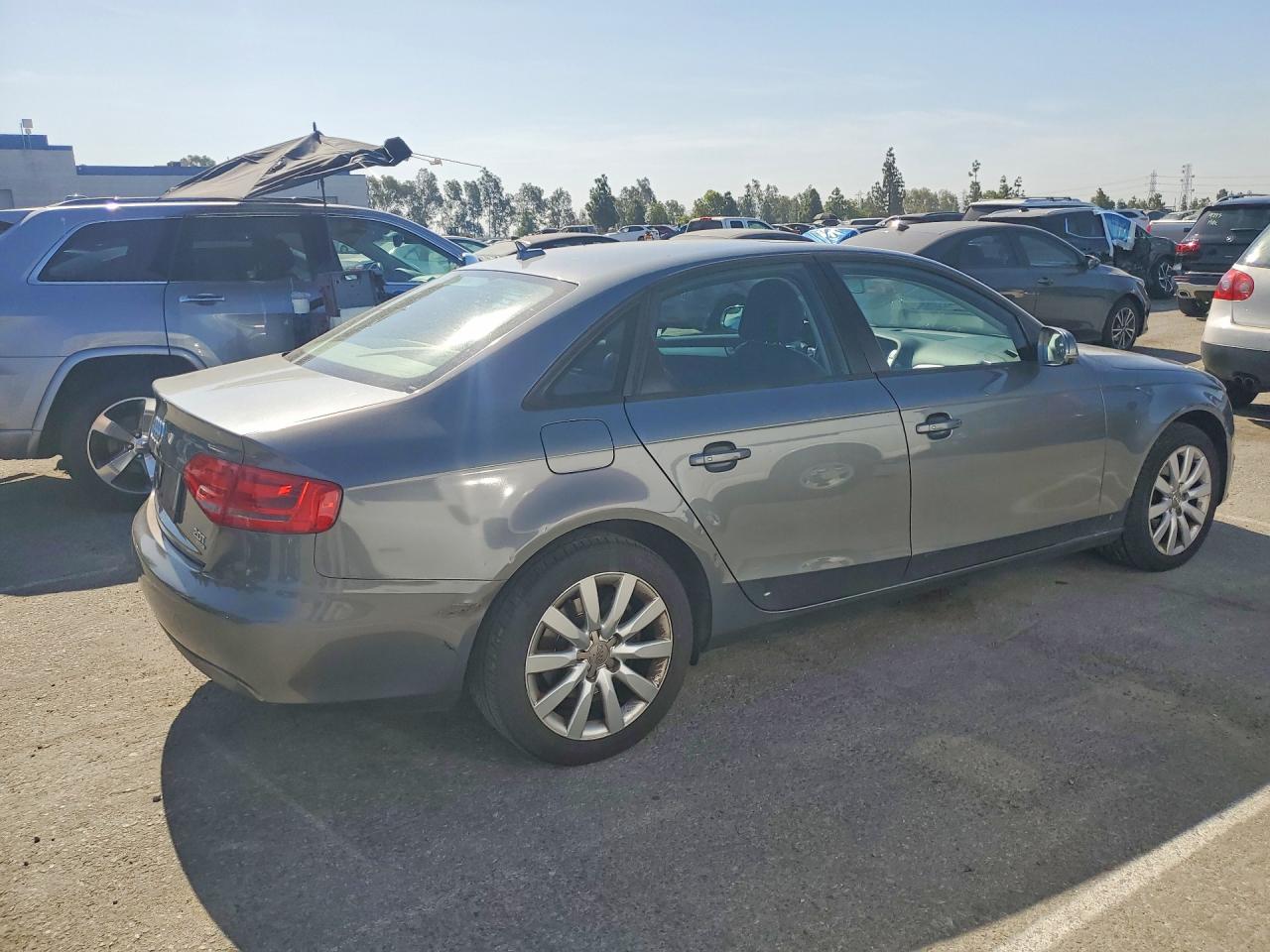 2012 AUDI A4