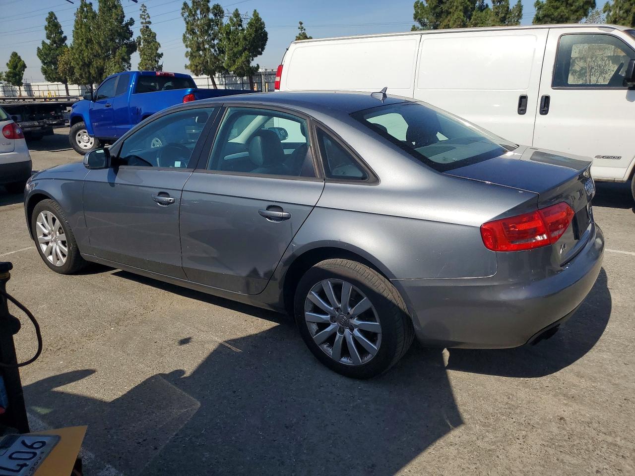 2012 AUDI A4