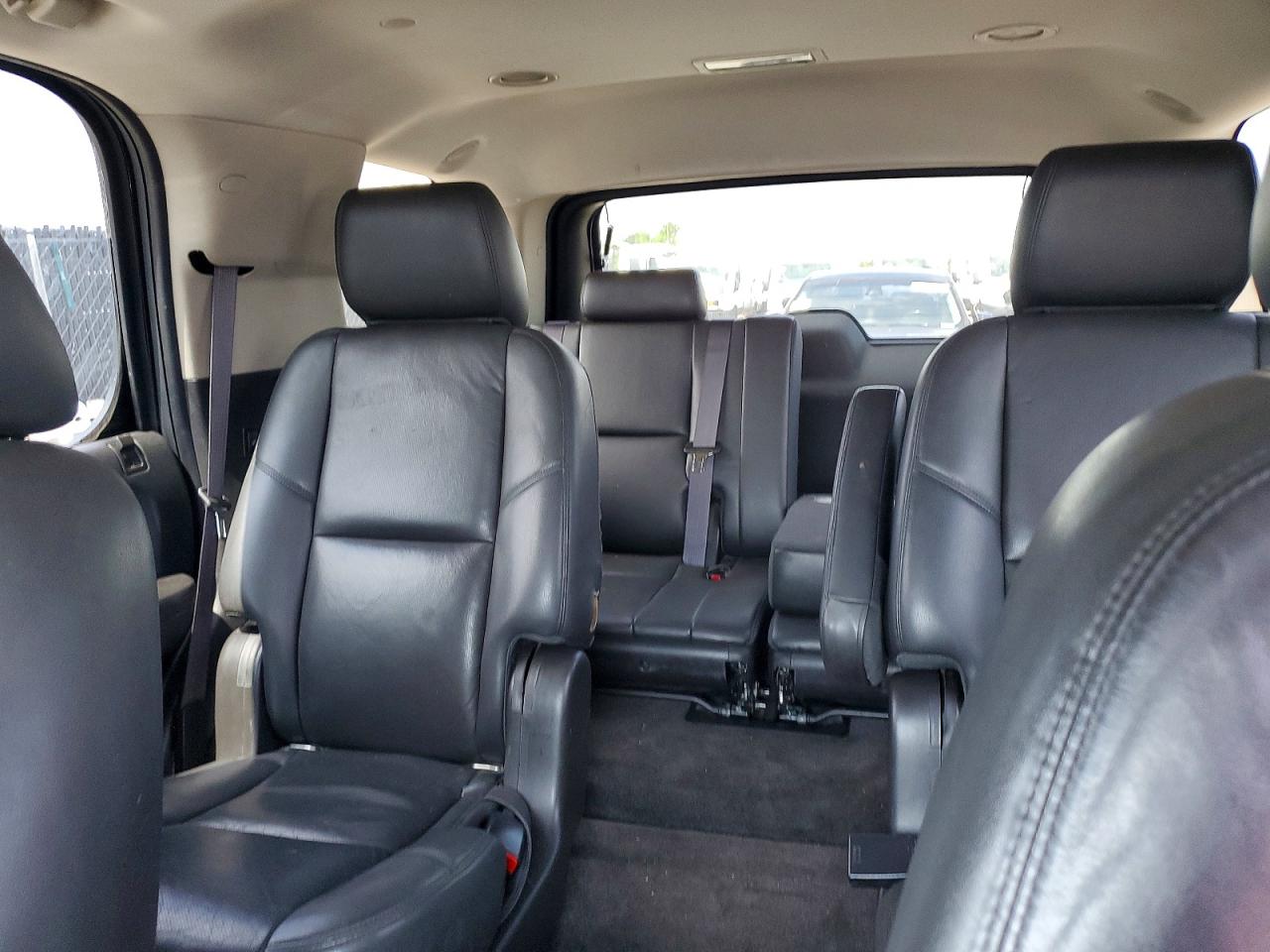 2012 GMC YUKON