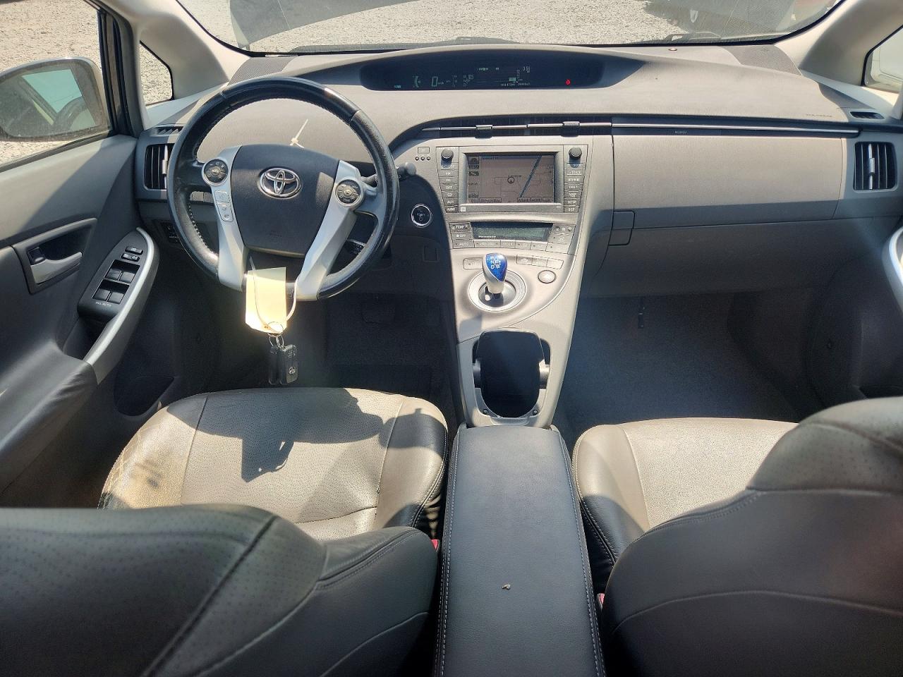 2010 TOYOTA PRIUS