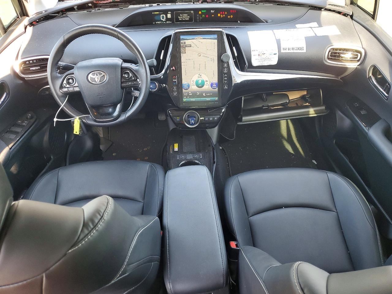 2022 TOYOTA PRIUS
