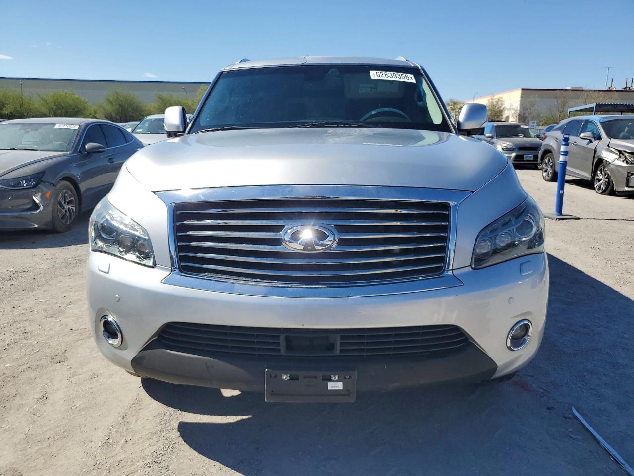 2012 INFINITI QX56