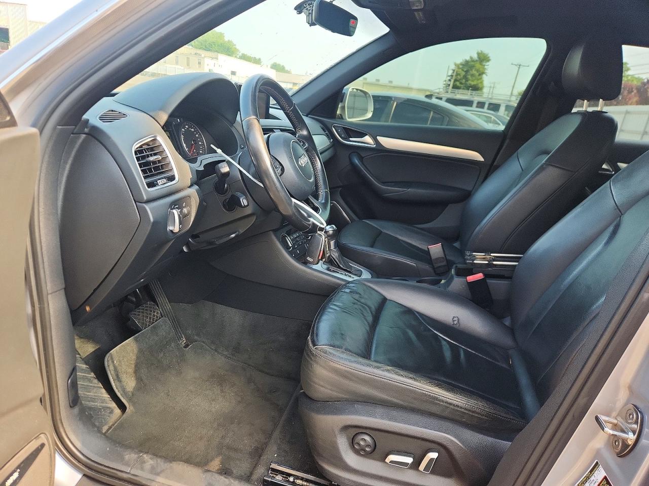2016 AUDI Q3
