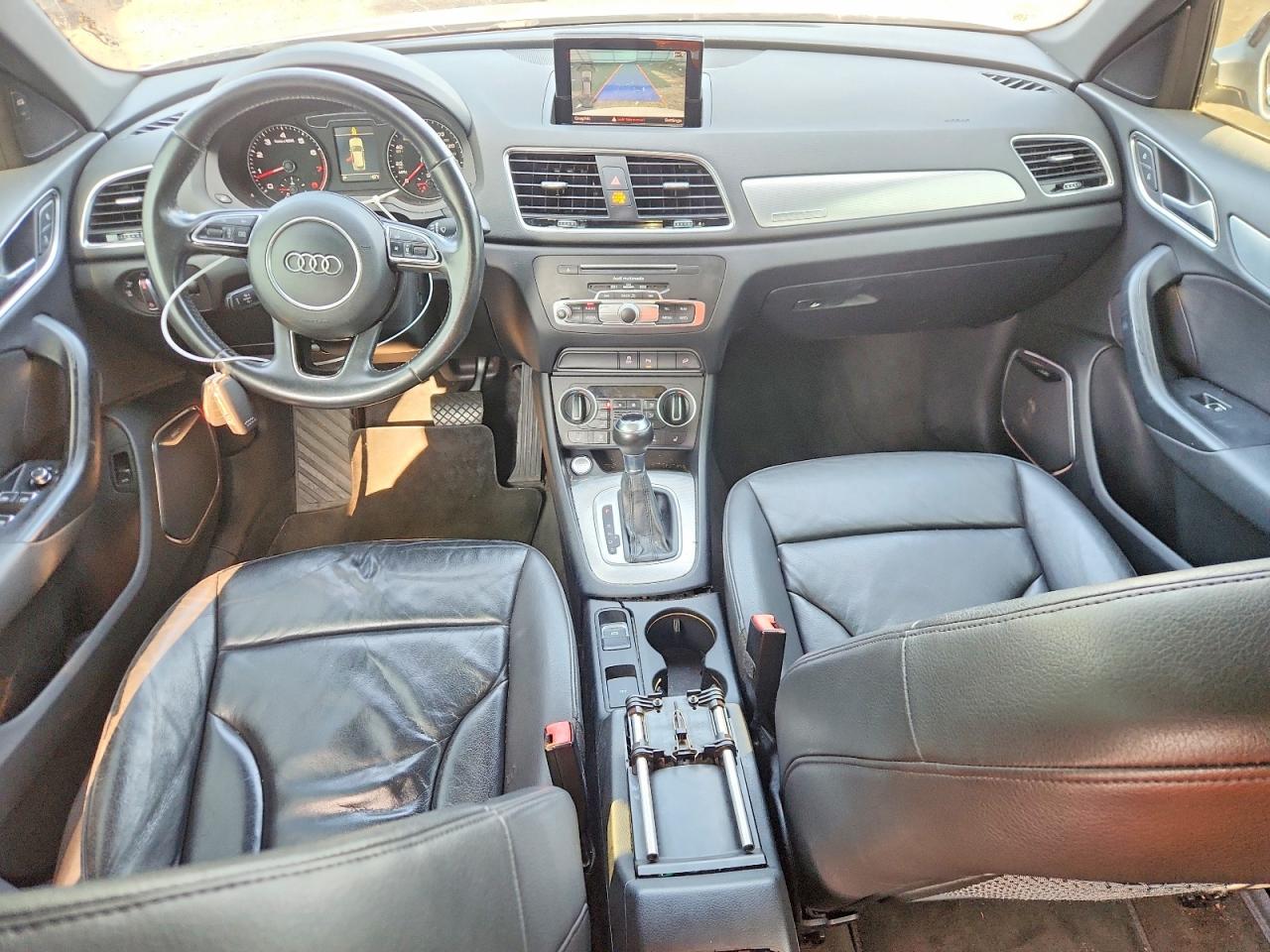 2016 AUDI Q3