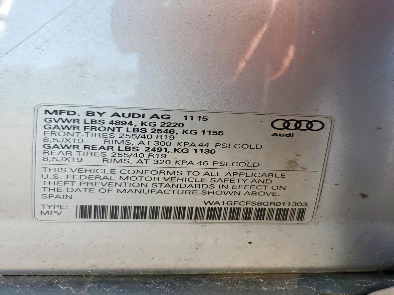 2016 AUDI Q3