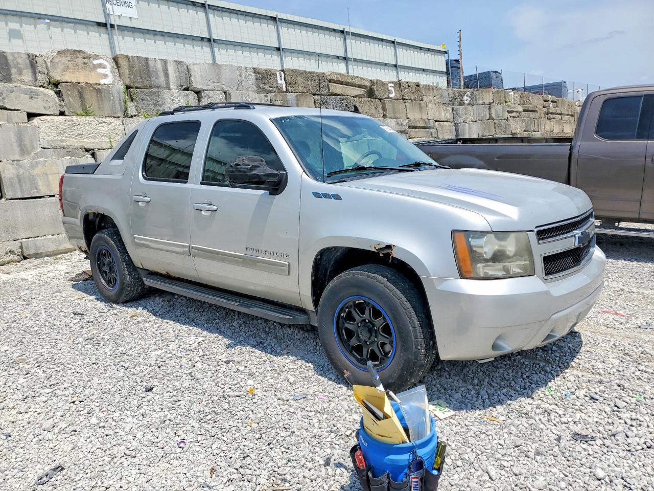 2011 CHEVROLET AVALANCHE