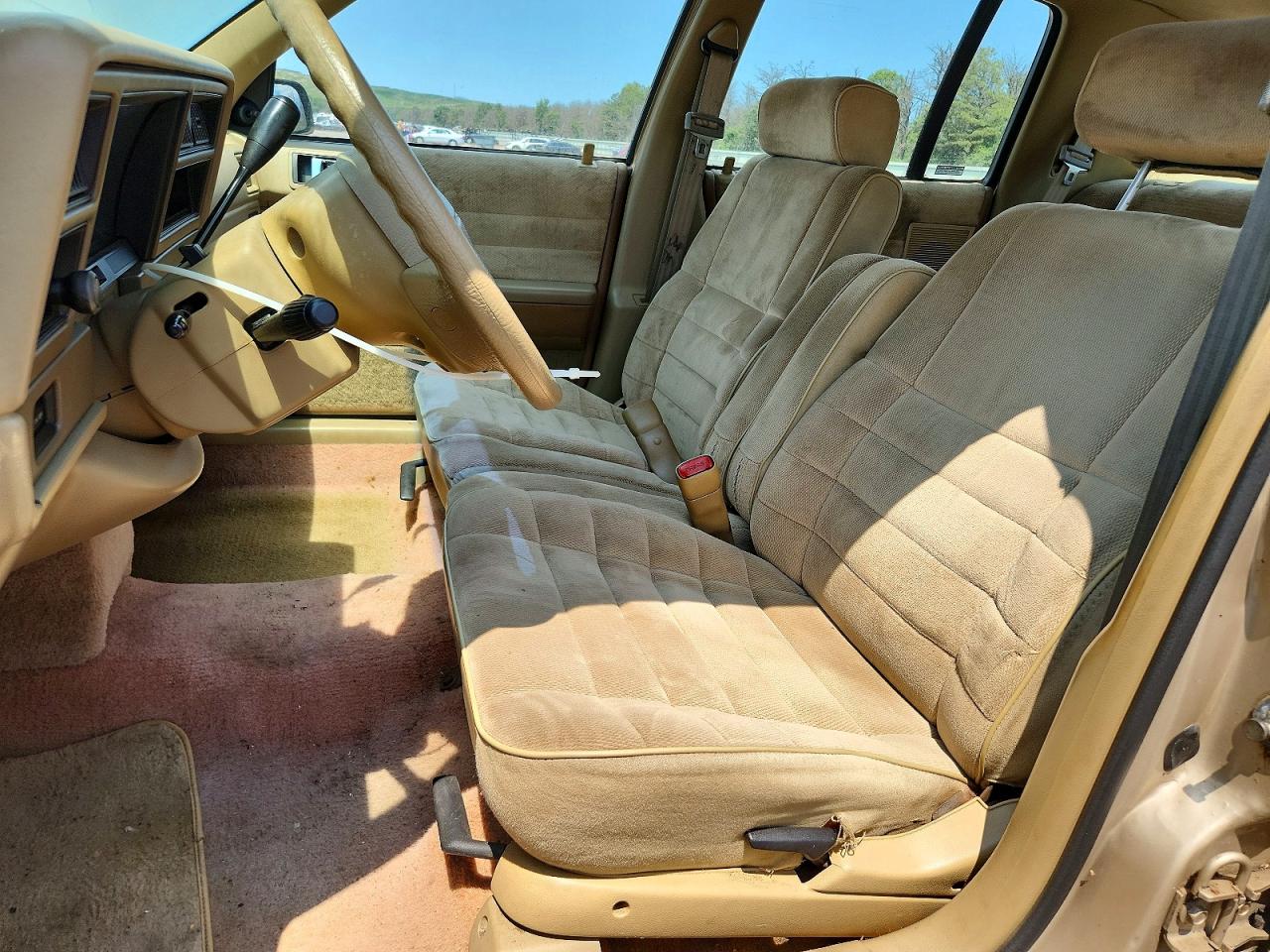1992 DODGE SPIRIT
