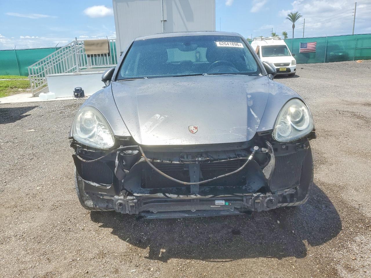 2011 PORSCHE CAYENNE