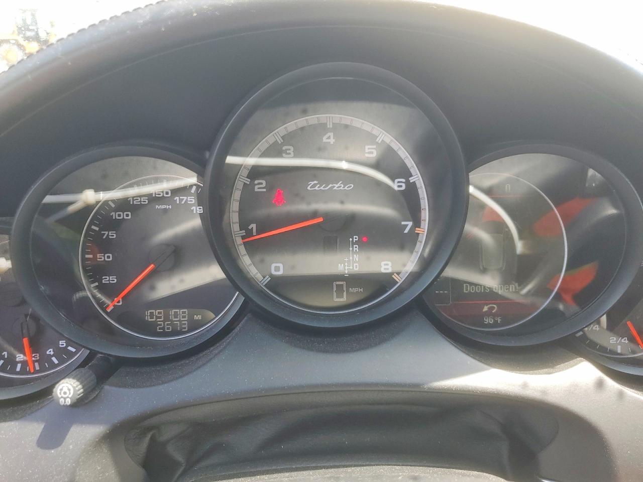 2011 PORSCHE CAYENNE
