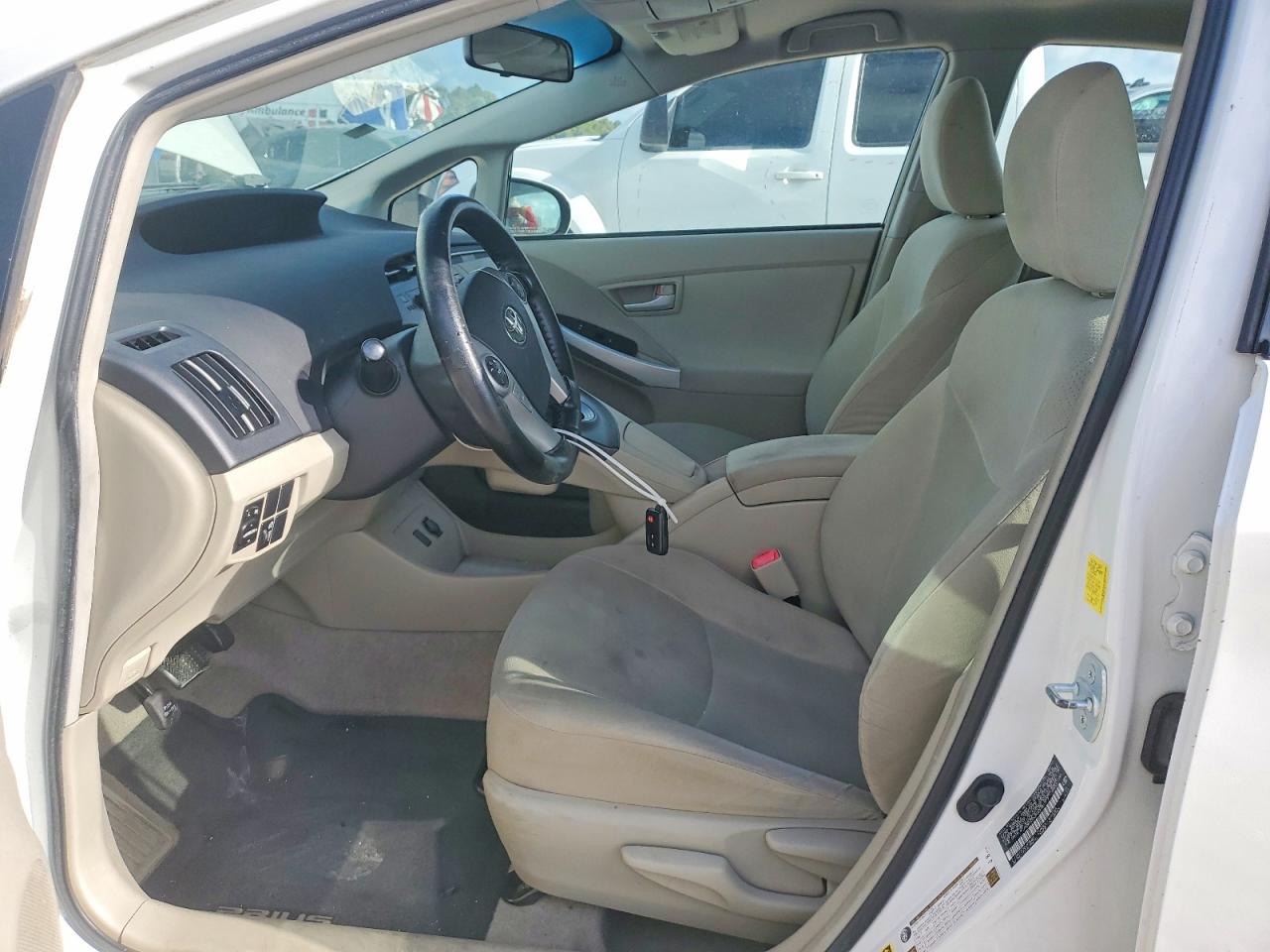 2010 TOYOTA PRIUS