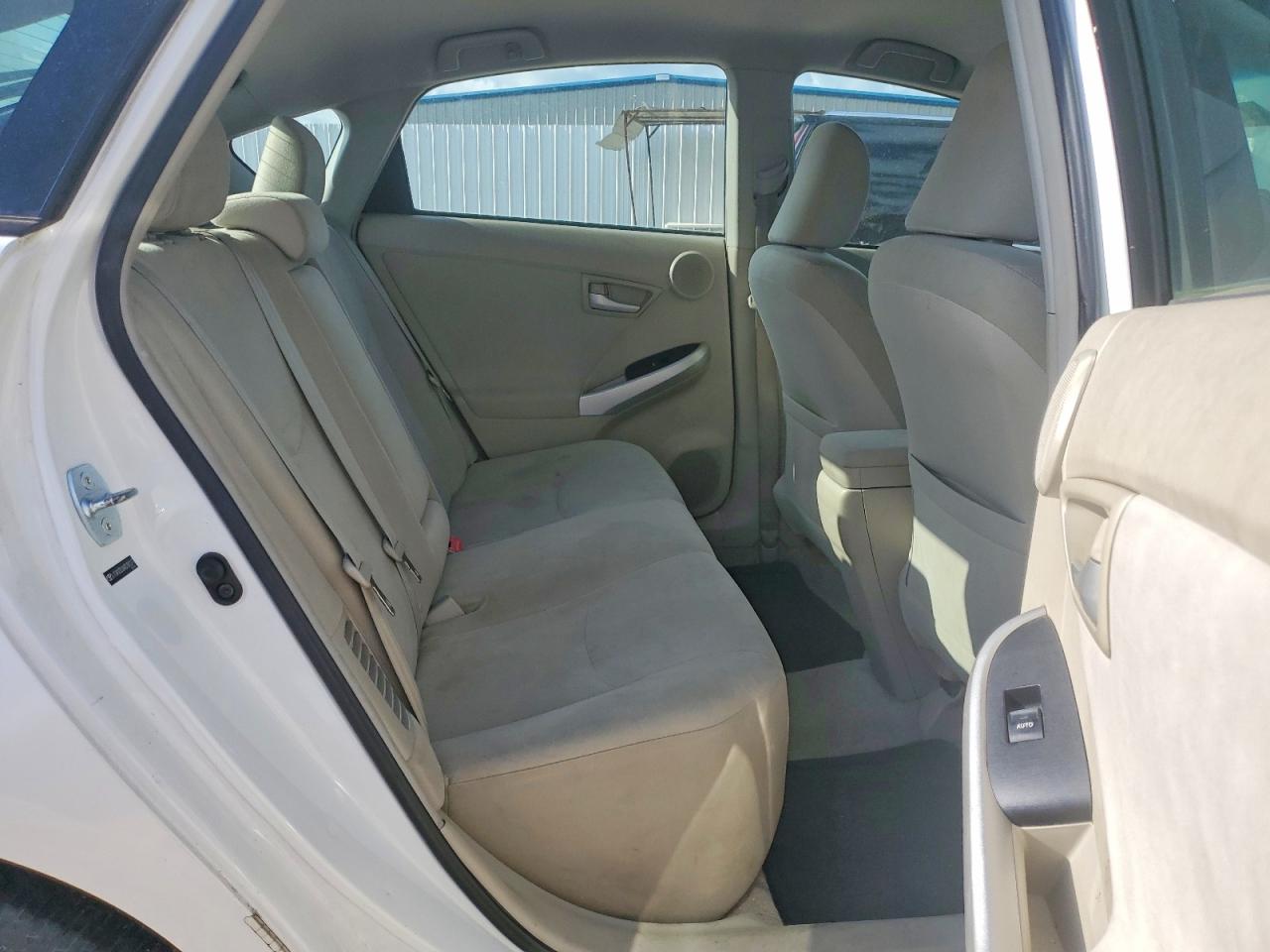 2010 TOYOTA PRIUS