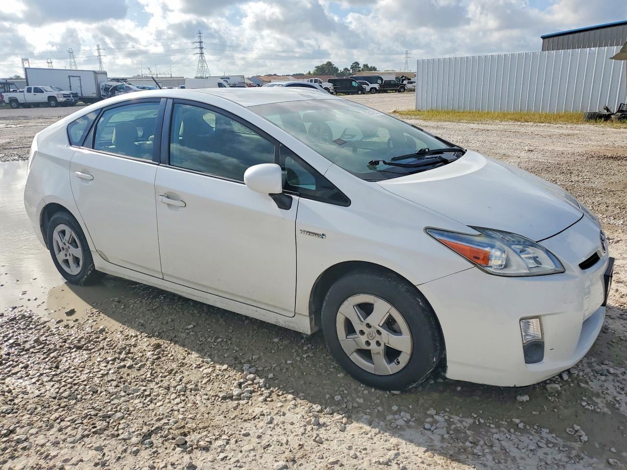 2010 TOYOTA PRIUS