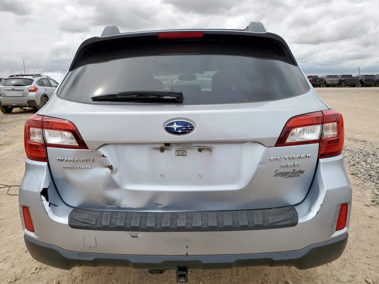 2015 SUBARU OUTBACK