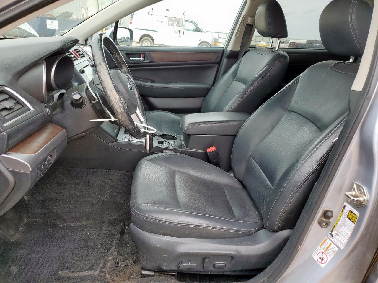 2015 SUBARU OUTBACK