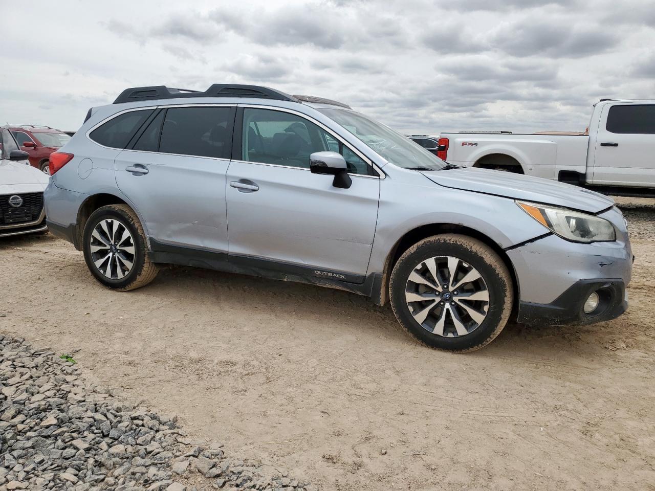 2015 SUBARU OUTBACK