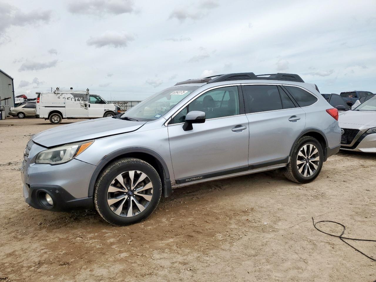 2015 SUBARU OUTBACK