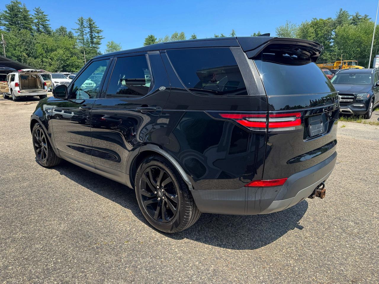 2017 LAND ROVER DISCOVERY