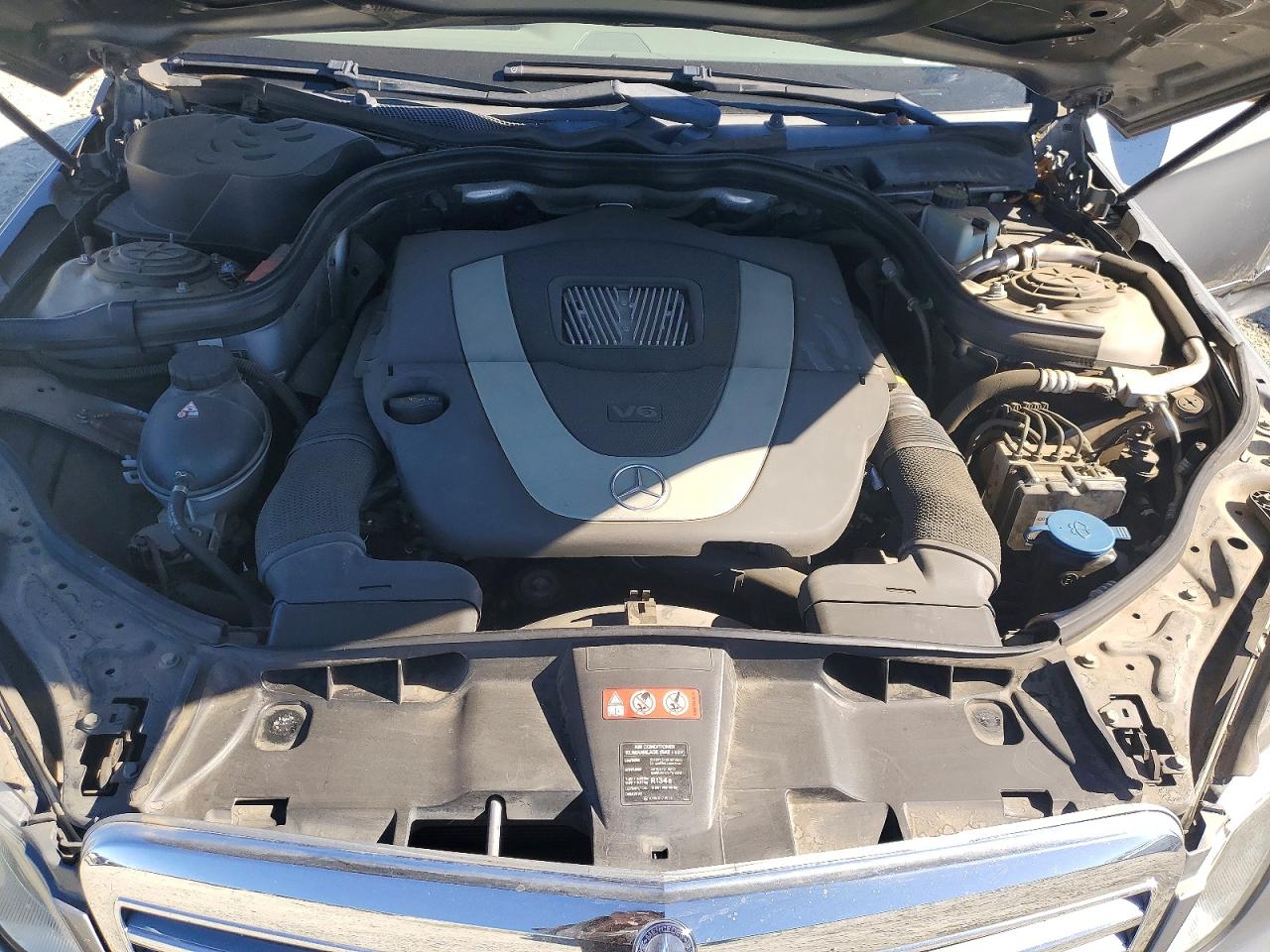 2010 MERCEDES-BENZ E-CLASS