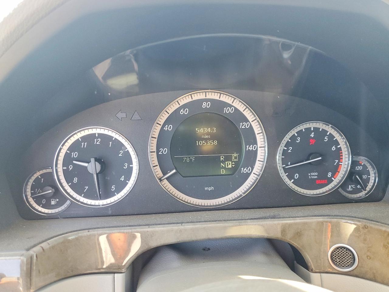 2010 MERCEDES-BENZ E-CLASS