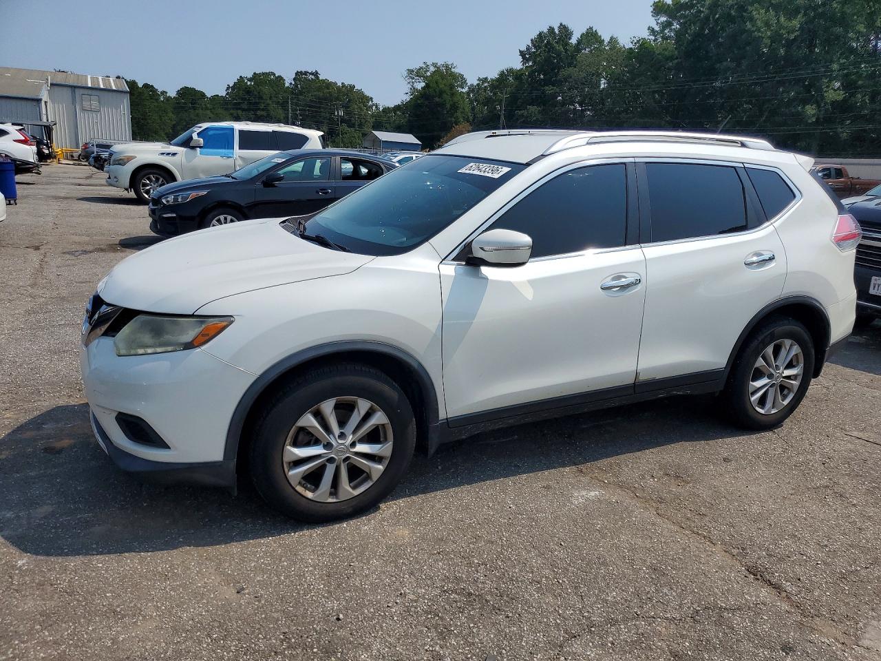 2015 NISSAN ROGUE