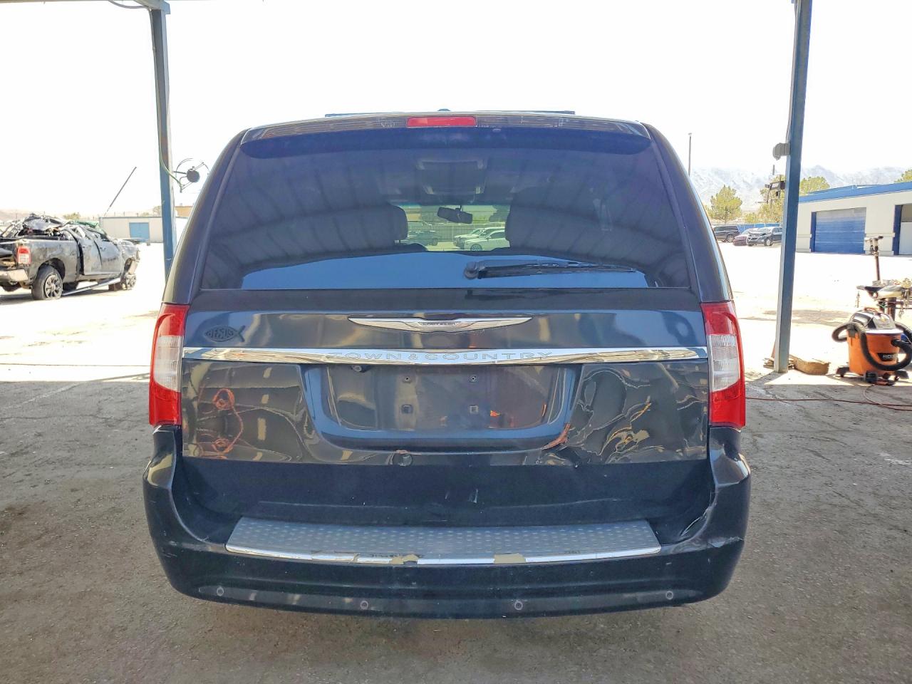2014 CHRYSLER MINIVAN