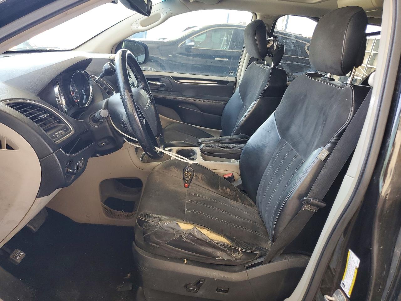 2014 CHRYSLER MINIVAN