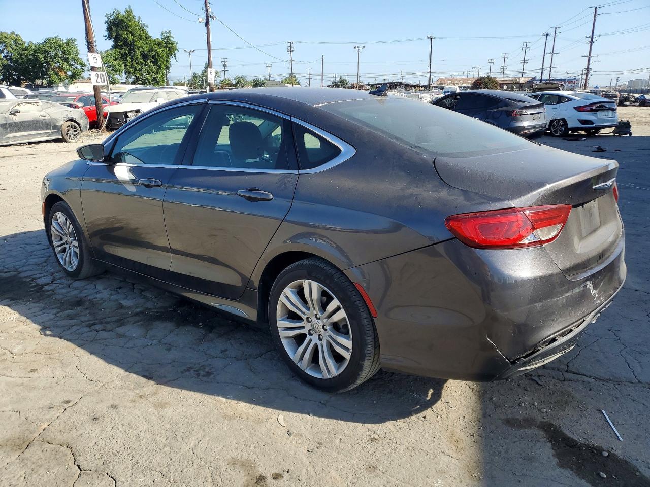 2015 CHRYSLER 200
