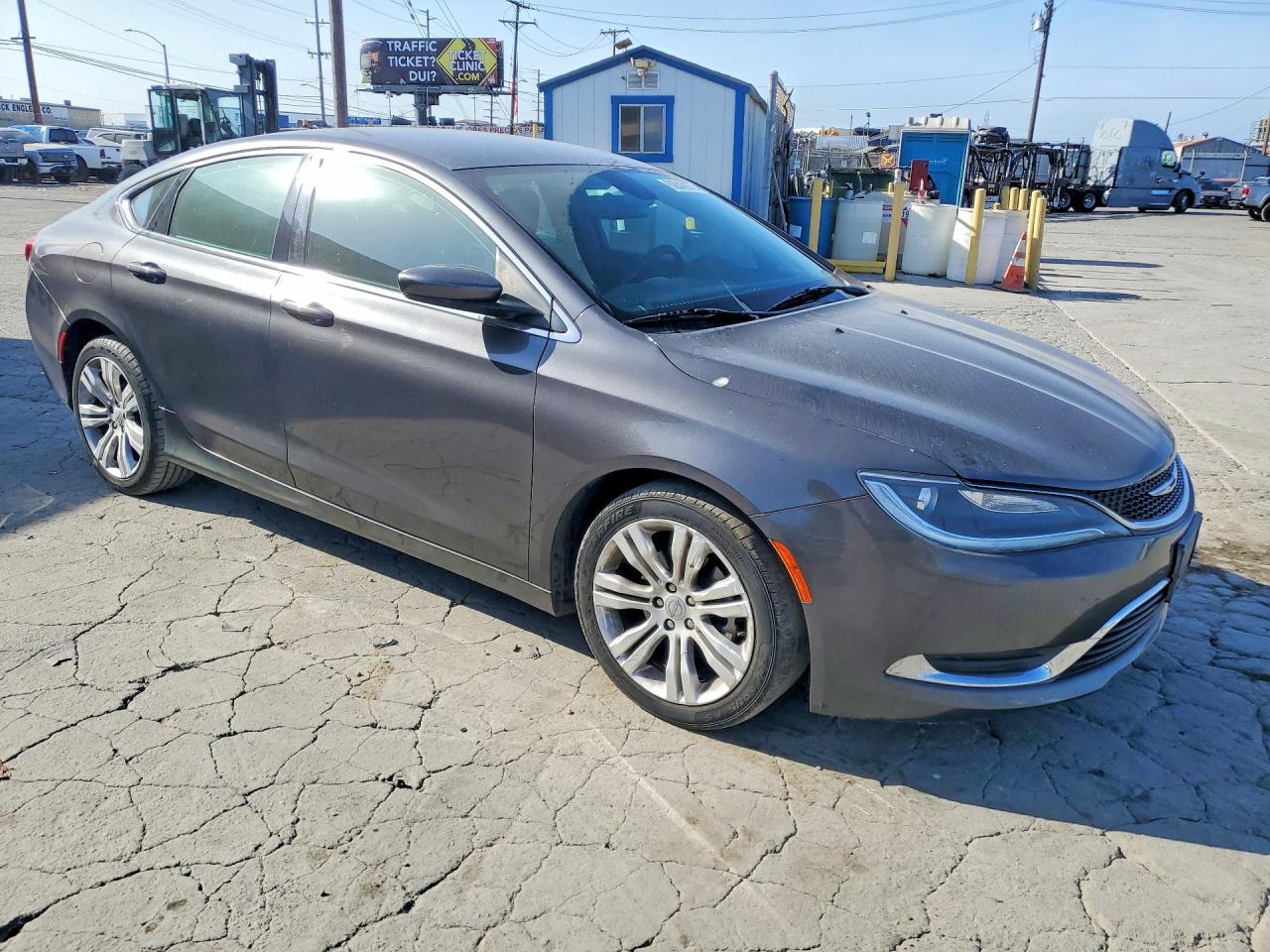2015 CHRYSLER 200