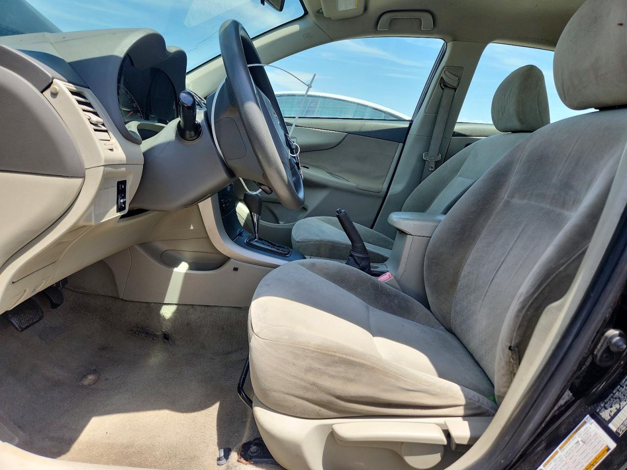 2009 TOYOTA COROLLA