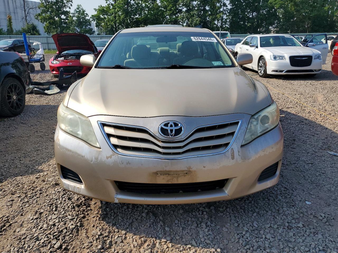 2011 TOYOTA CAMRY