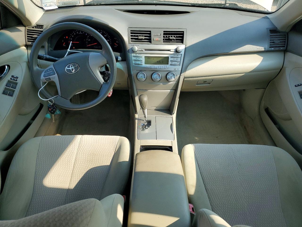 2011 TOYOTA CAMRY