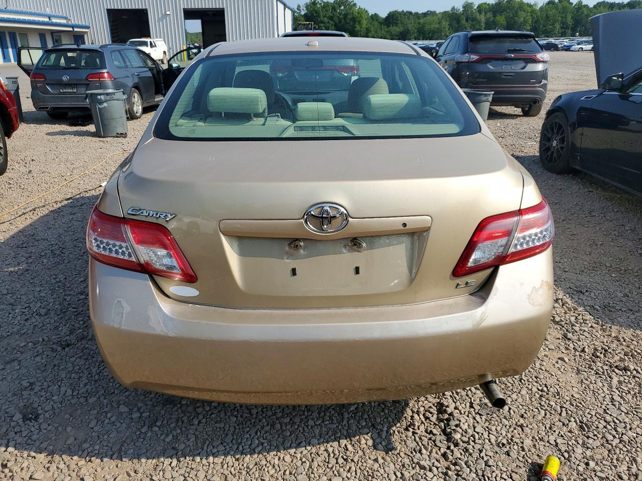 2011 TOYOTA CAMRY