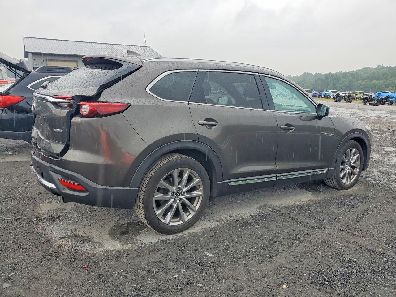 2016 MAZDA CX-9