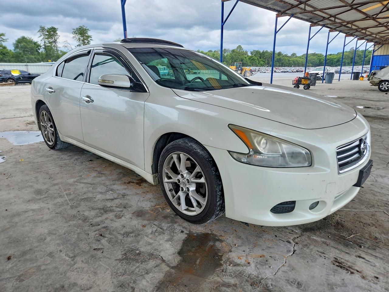 2014 NISSAN MAXIMA