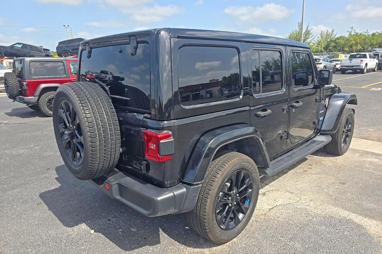 2022 JEEP WRANGLER