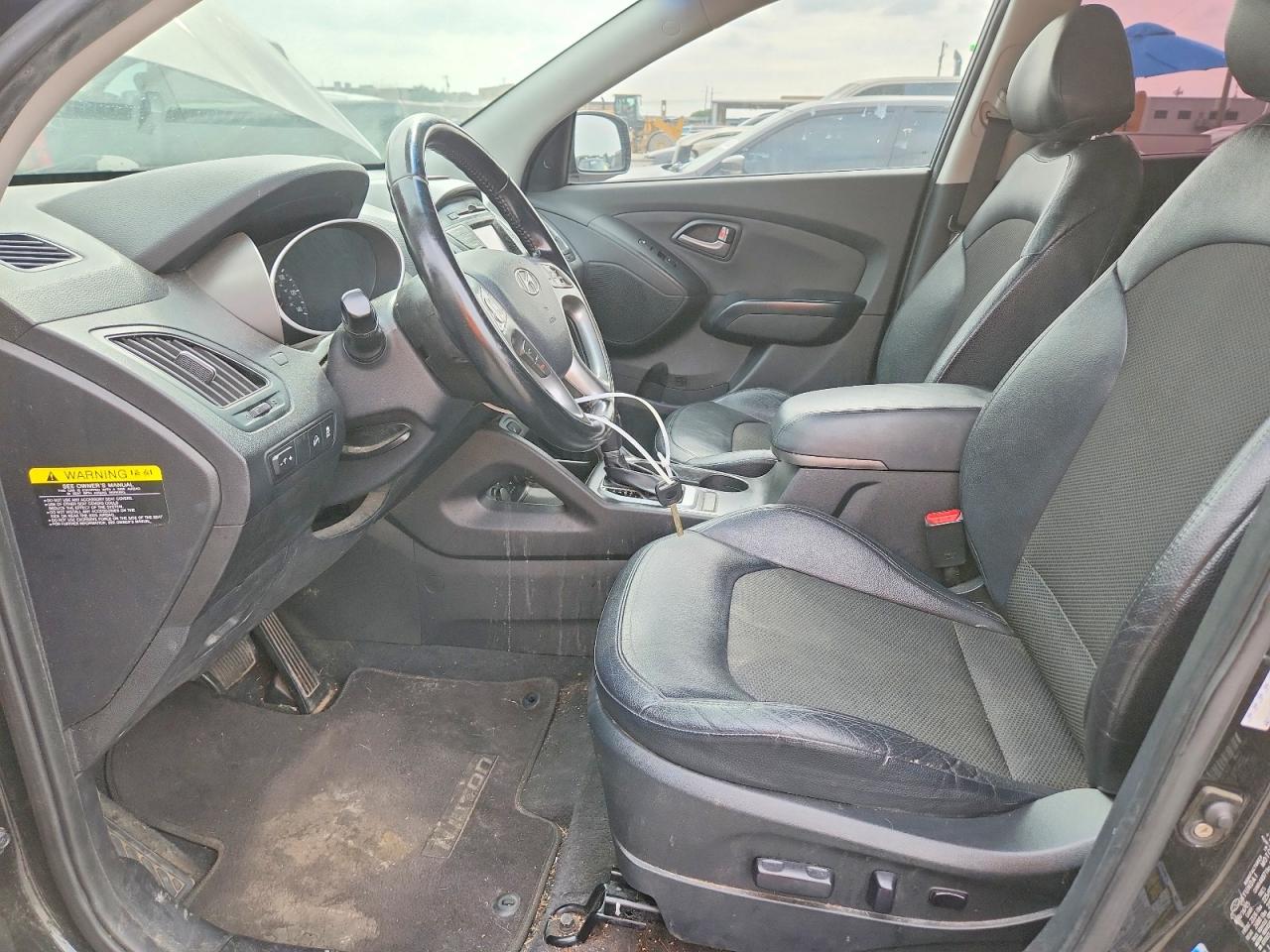 2015 HYUNDAI TUCSON
