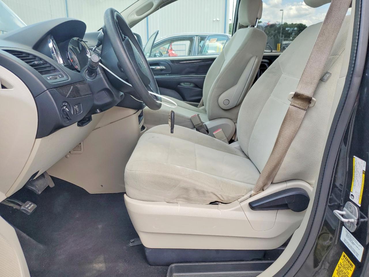 2013 DODGE CARAVAN