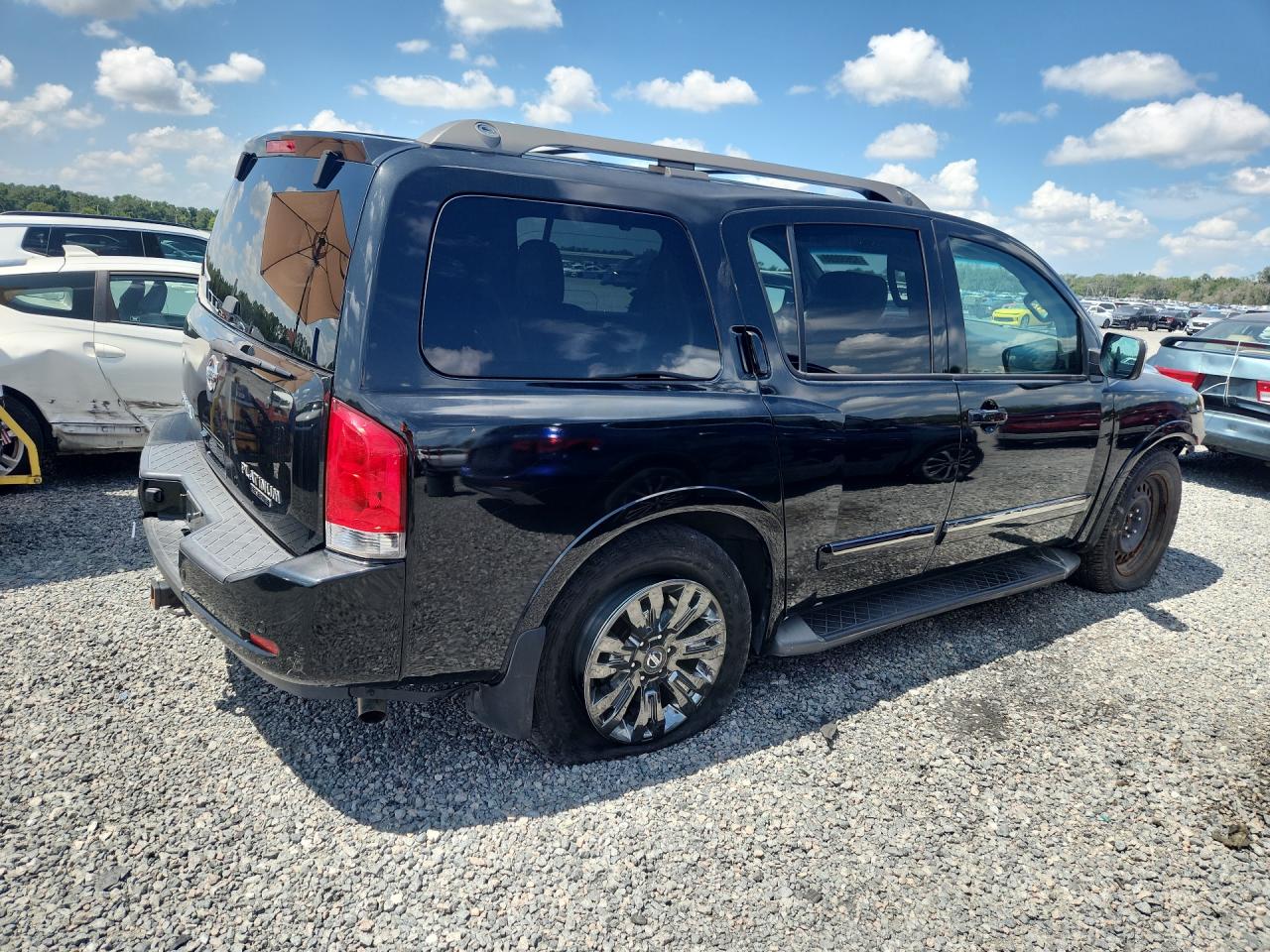 2015 NISSAN ARMADA