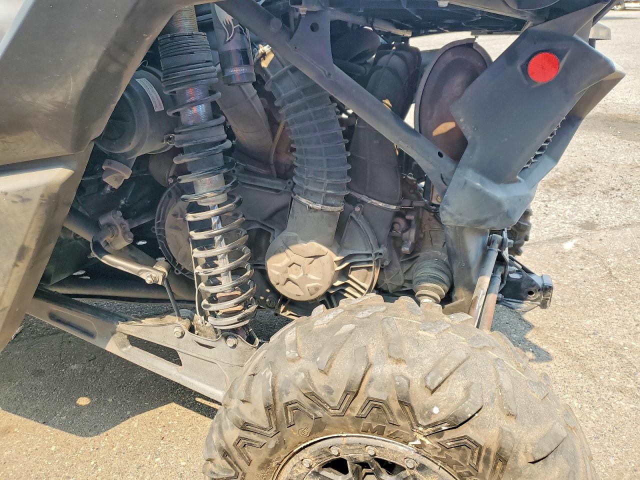 2019 CAN-AM SIDEBYSIDE