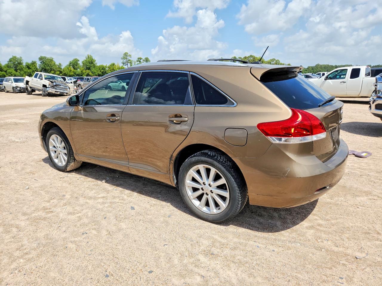 2011 TOYOTA VENZA