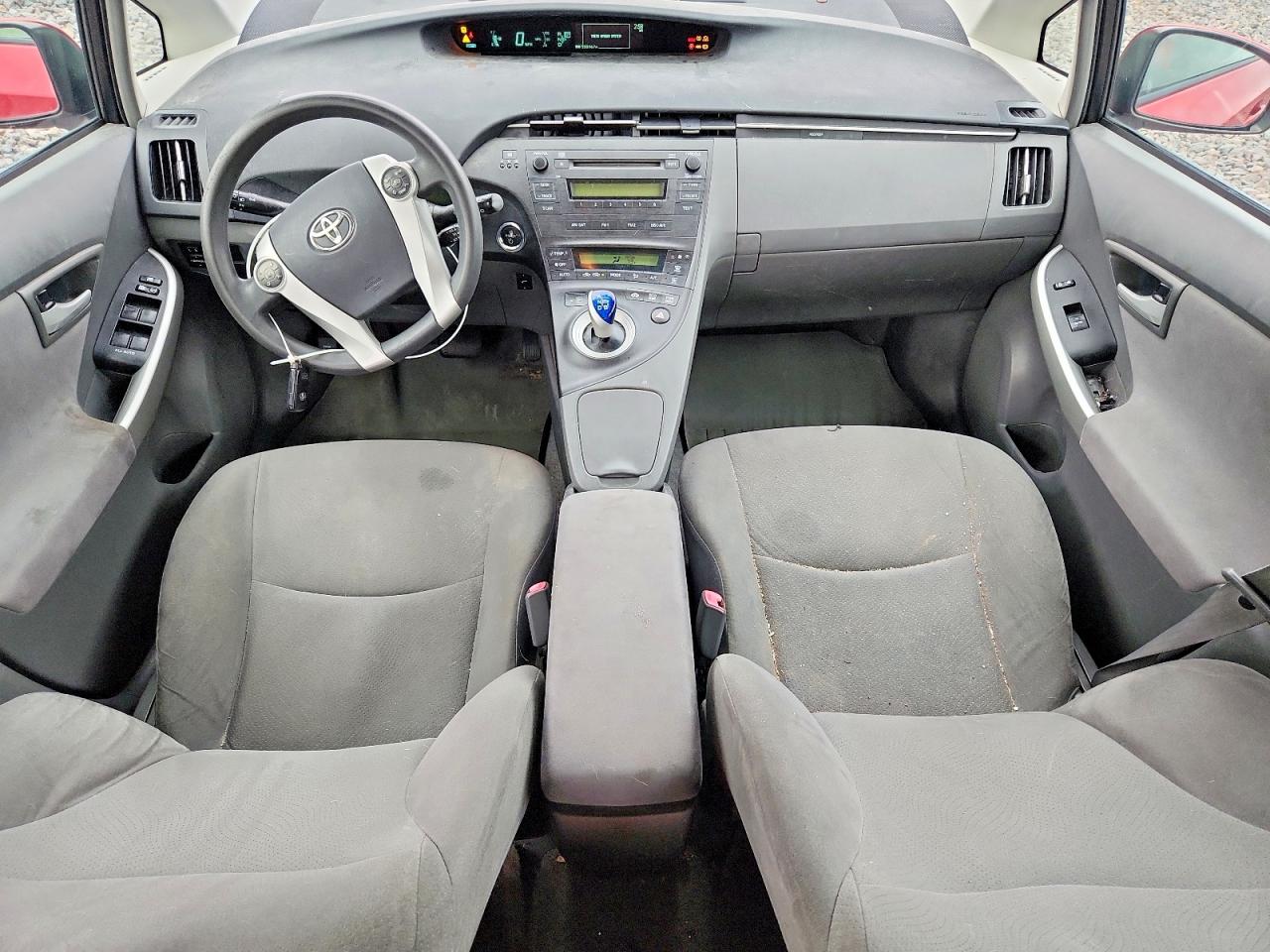 2010 TOYOTA PRIUS