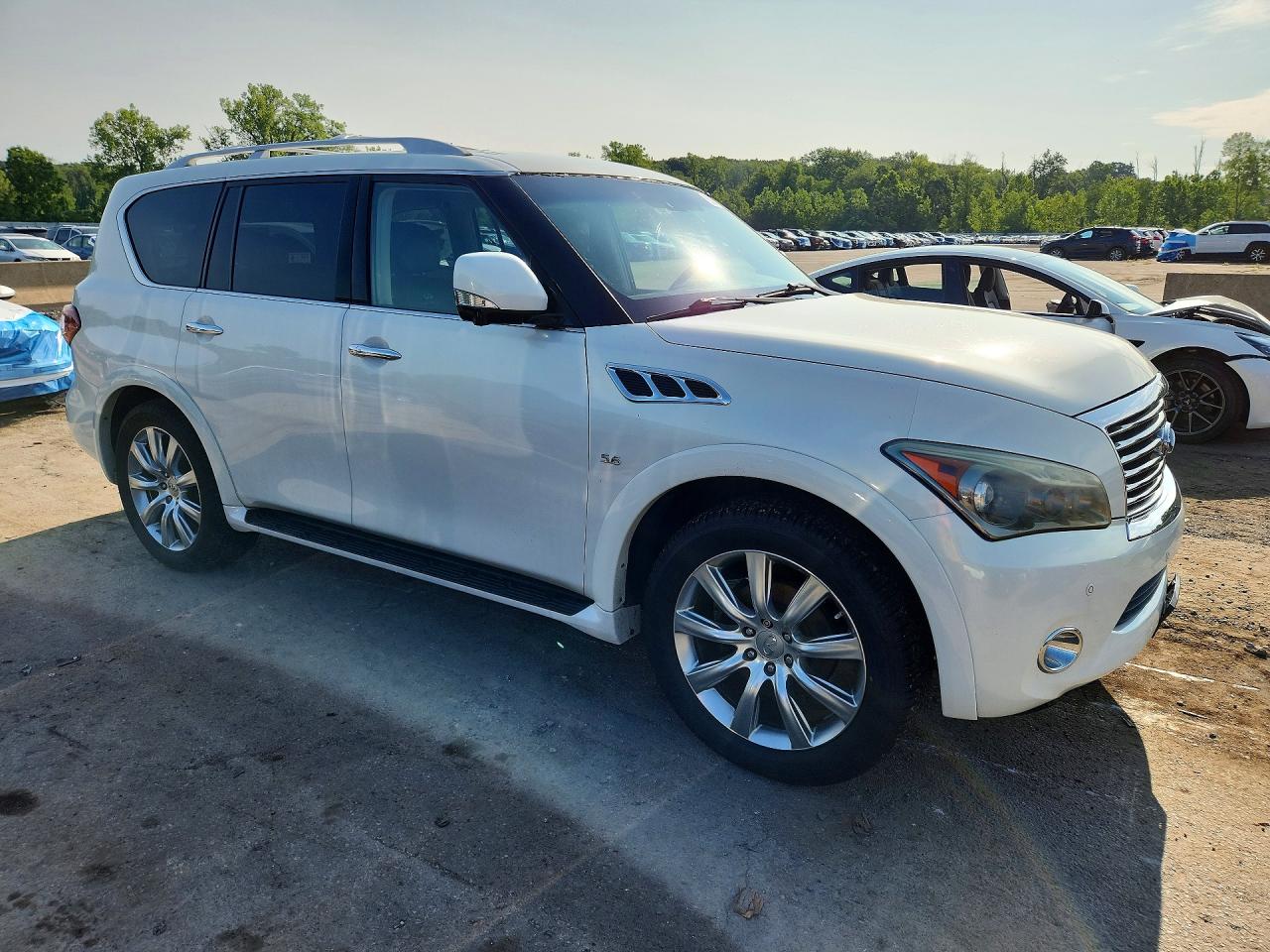 2014 INFINITI QX80