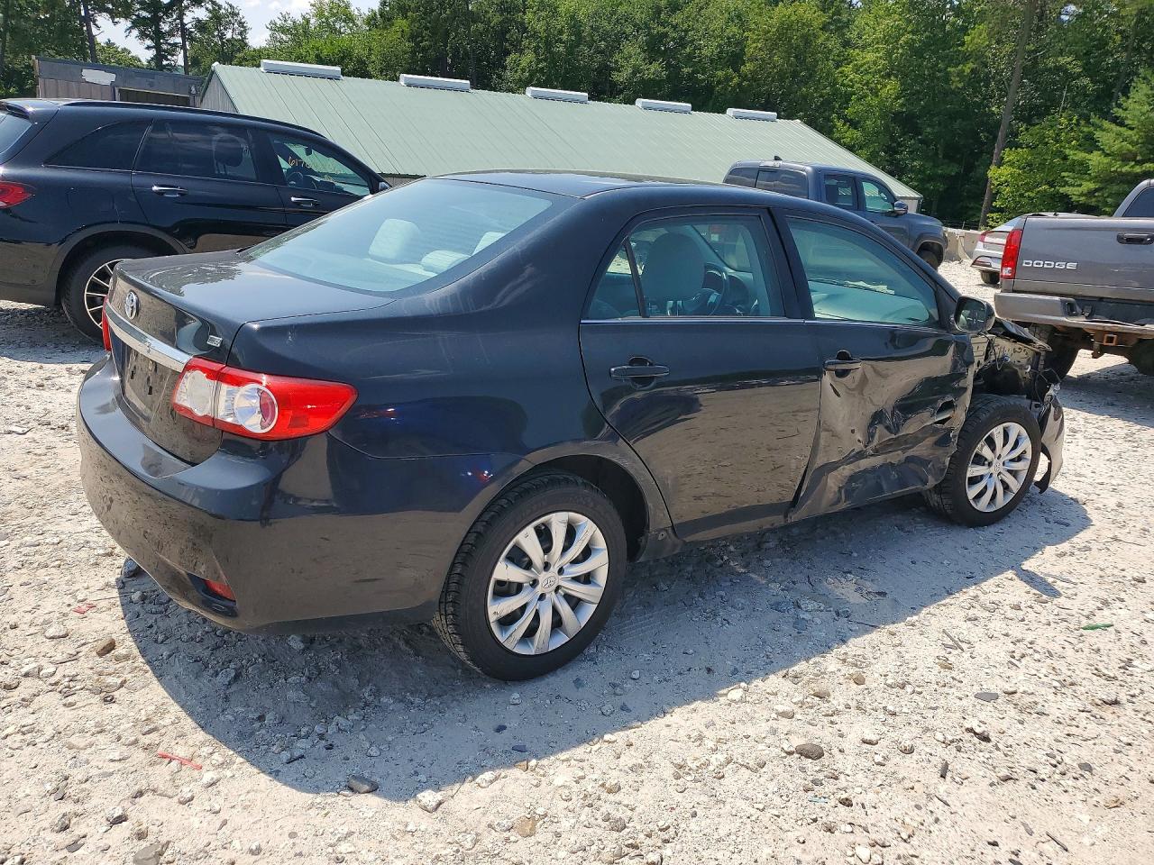 2013 TOYOTA COROLLA