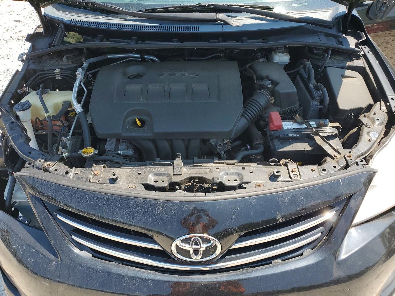 2013 TOYOTA COROLLA