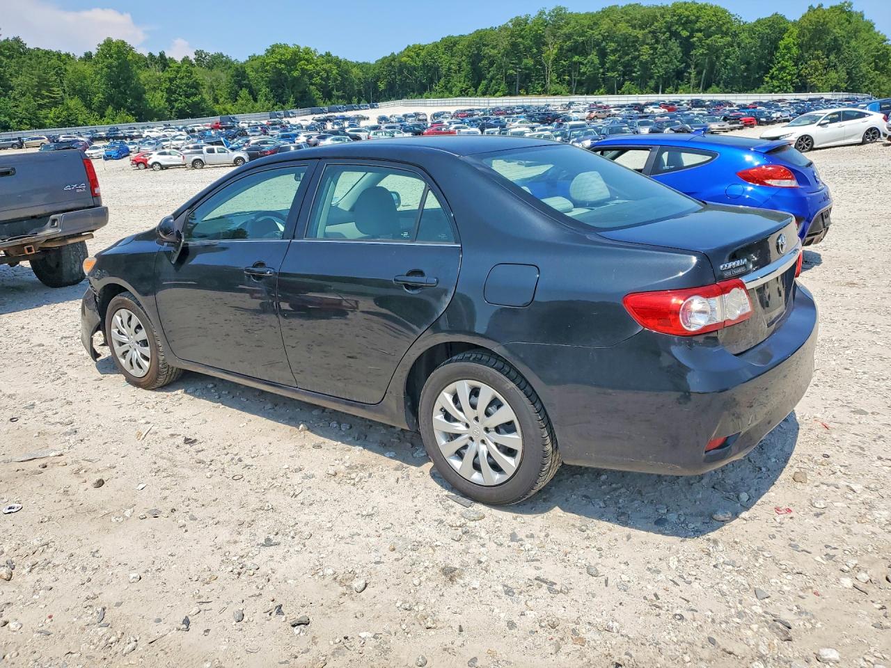 2013 TOYOTA COROLLA