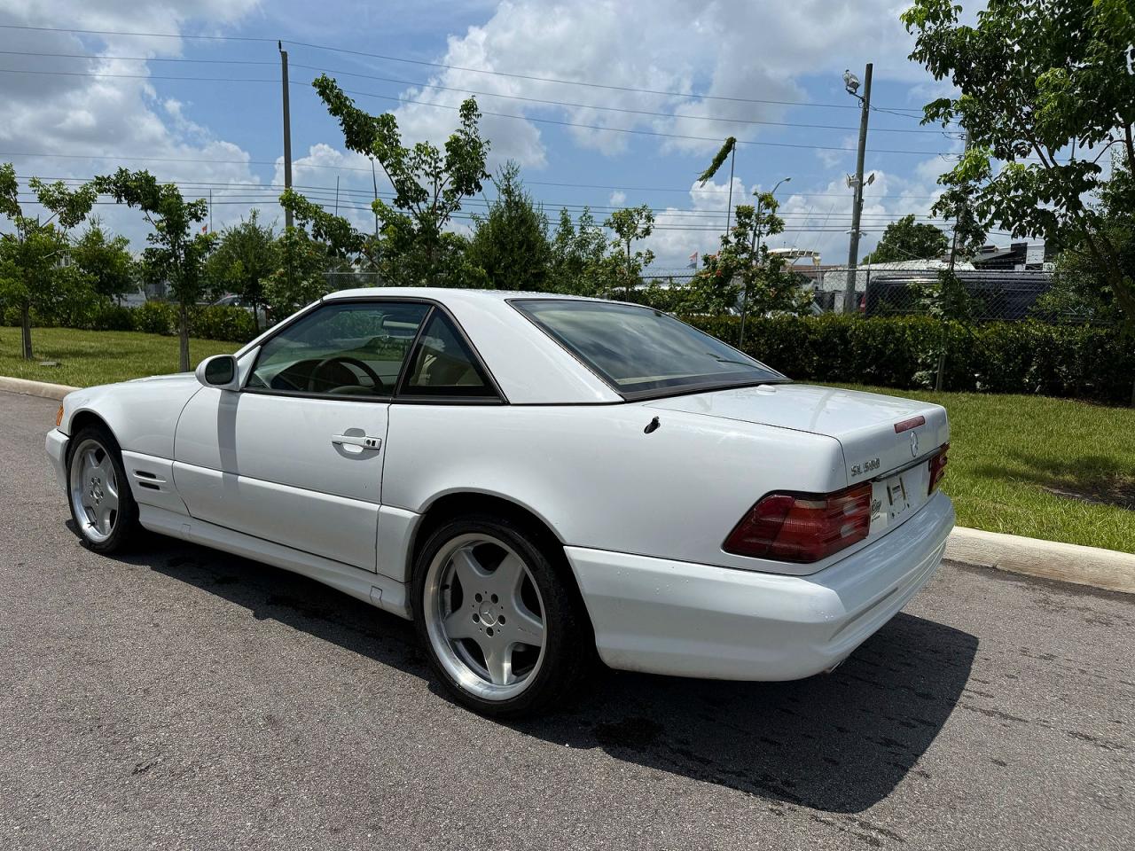 2001 MERCEDES-BENZ SL-CLASS