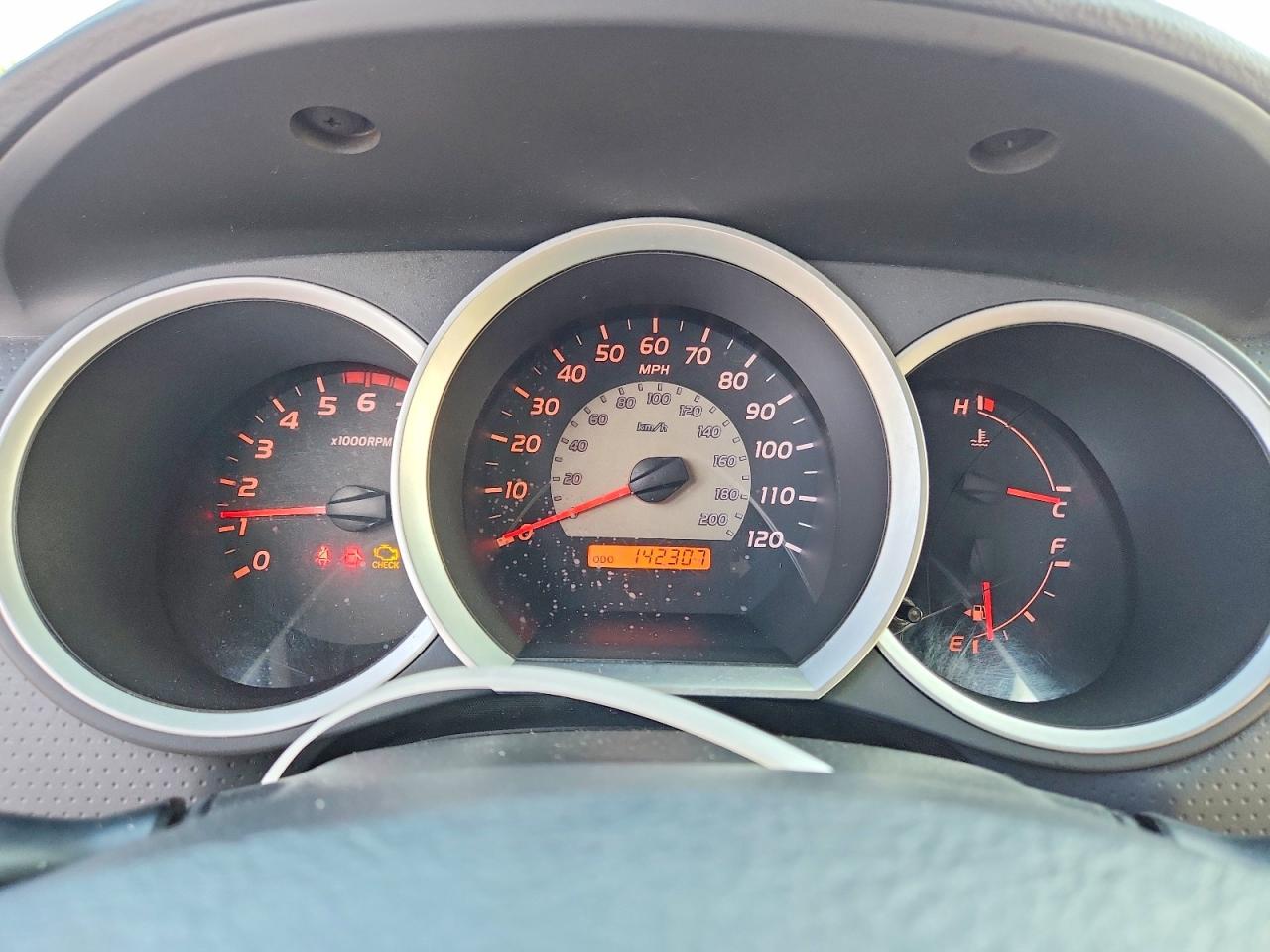 2005 TOYOTA TACOMA