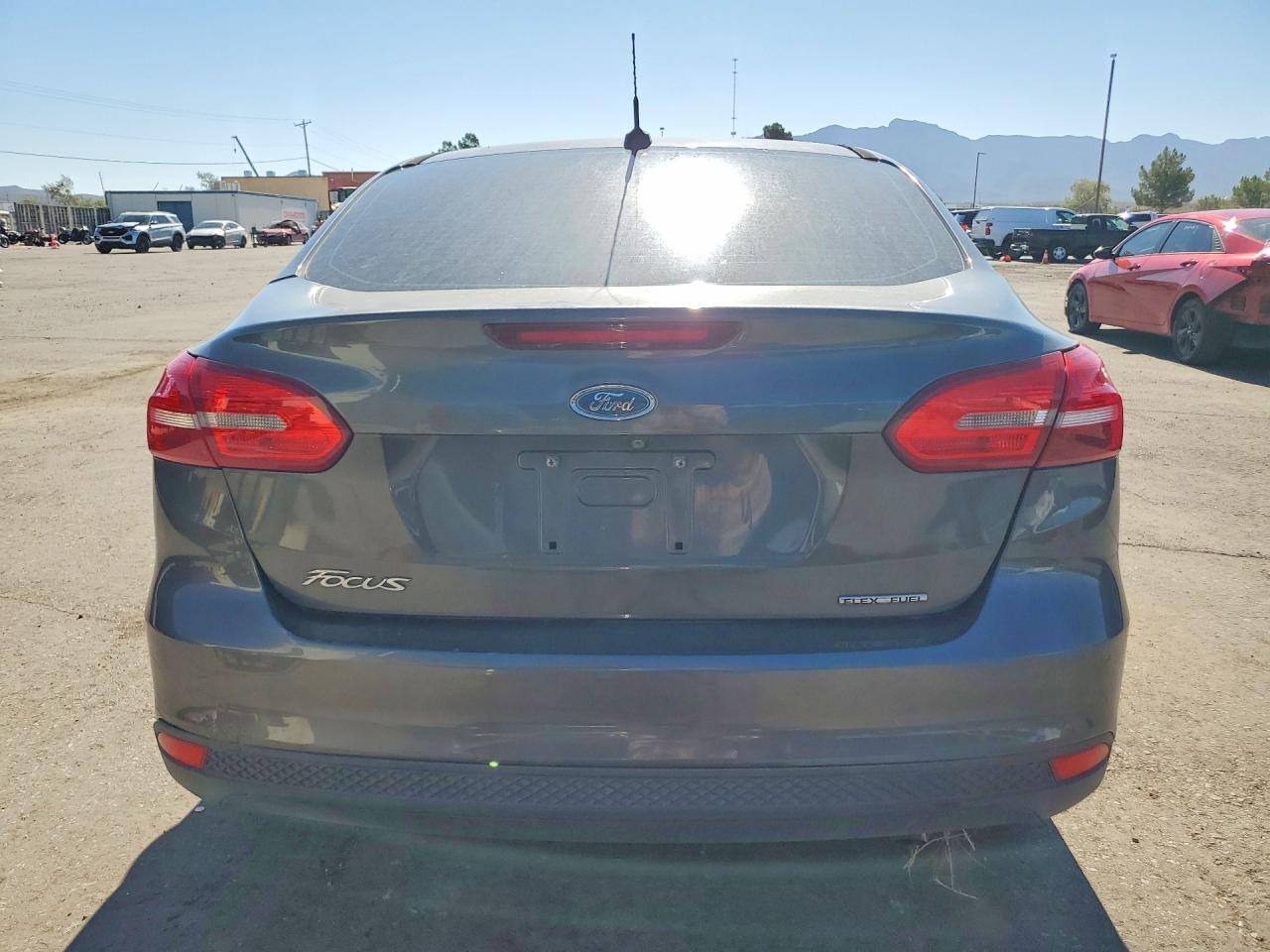 2016 FORD FOCUS